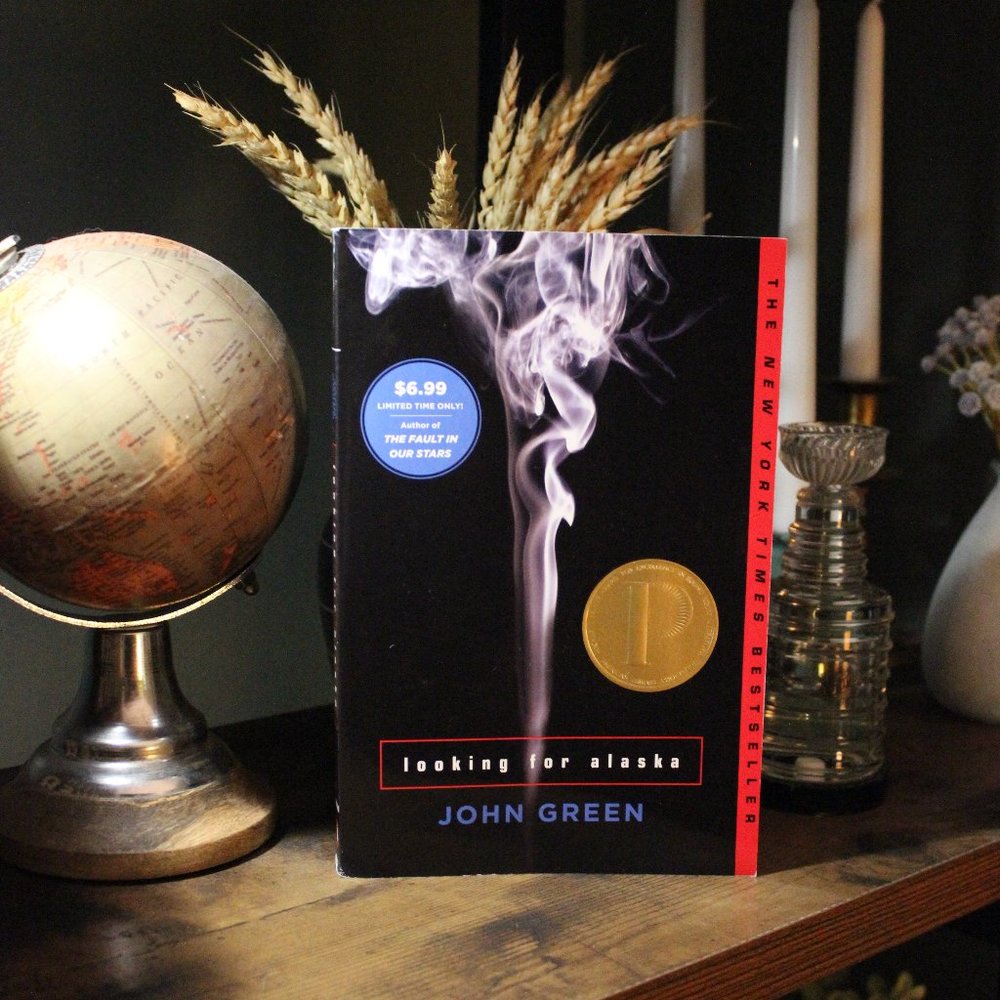 ROMANCE - Looking For Alaska - John Greene